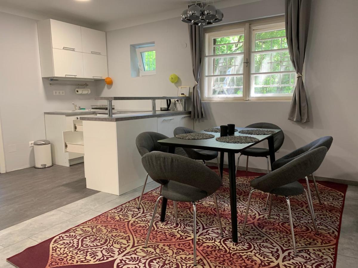 Stefania Apartmanok ブダペスト エクステリア 写真